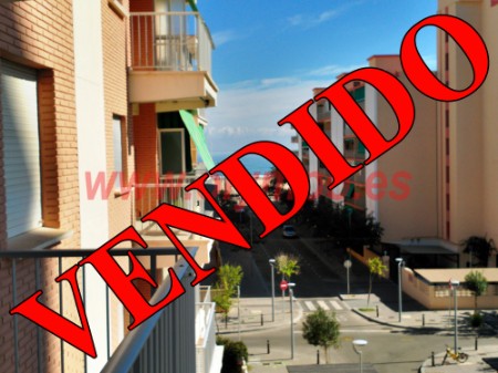 APARTMANETO ZONA CENTRO PLAYA DE GANDIA VENDIDO POR OLYMPO